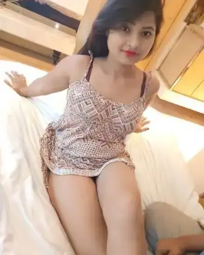 Call Girls in Shyamla Hills