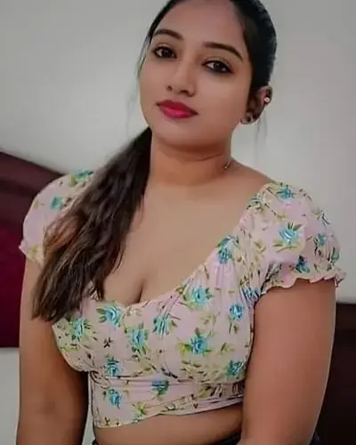 Call Girls Shyamla Hills Cash On Delivery